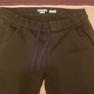Joggers